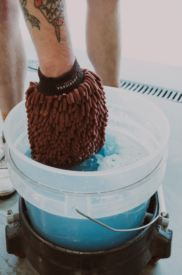 Americana Wash Mitt